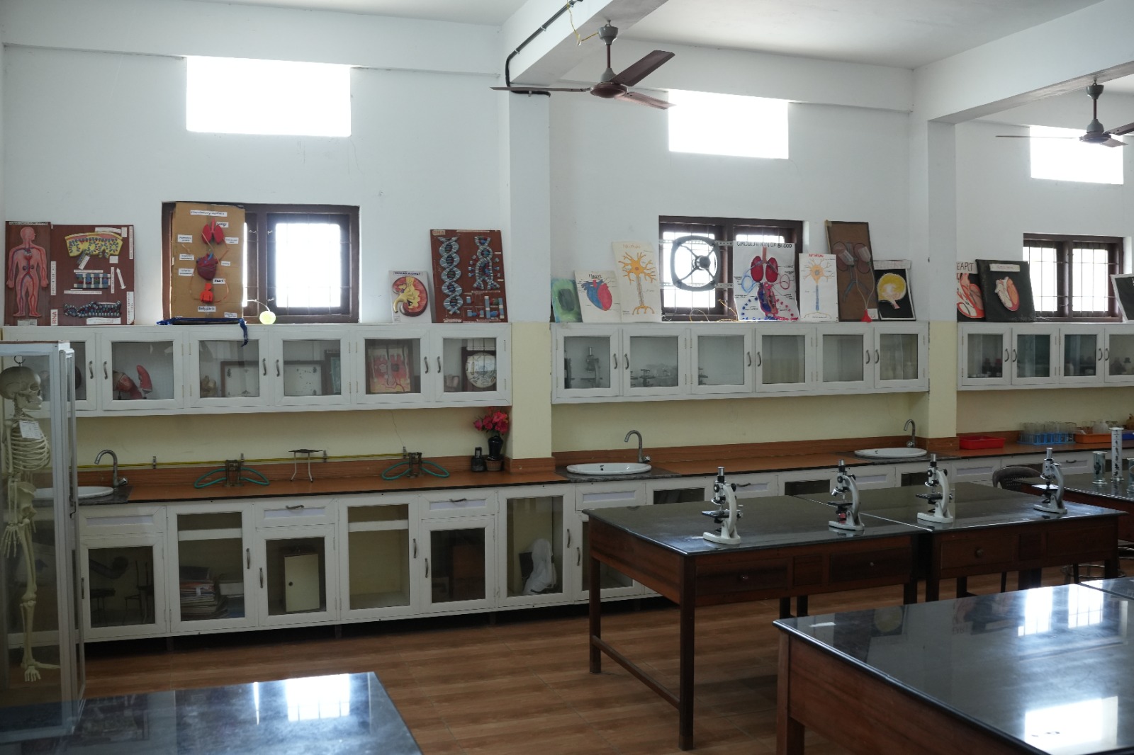 Biology Lab photo 2